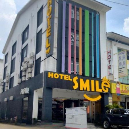 Smile Hotel Cheras Sri Permaisuri Kuala Lumpur Ngoại thất bức ảnh