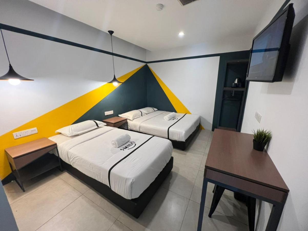 Smile Hotel Cheras Sri Permaisuri Kuala Lumpur Ngoại thất bức ảnh